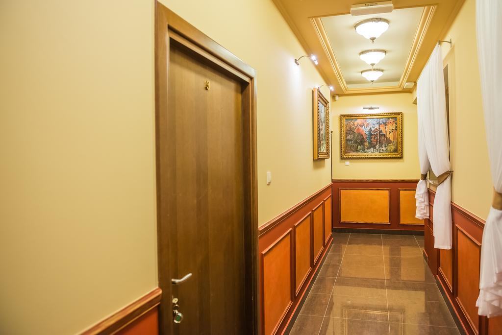 Hotel Victoria Cechini Krynica-Zdrój Exterior foto